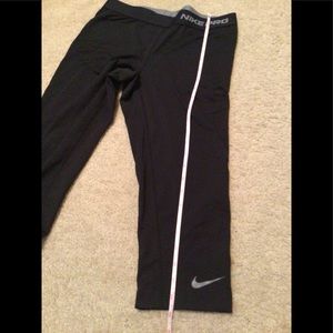 Nike pro compression Capri large